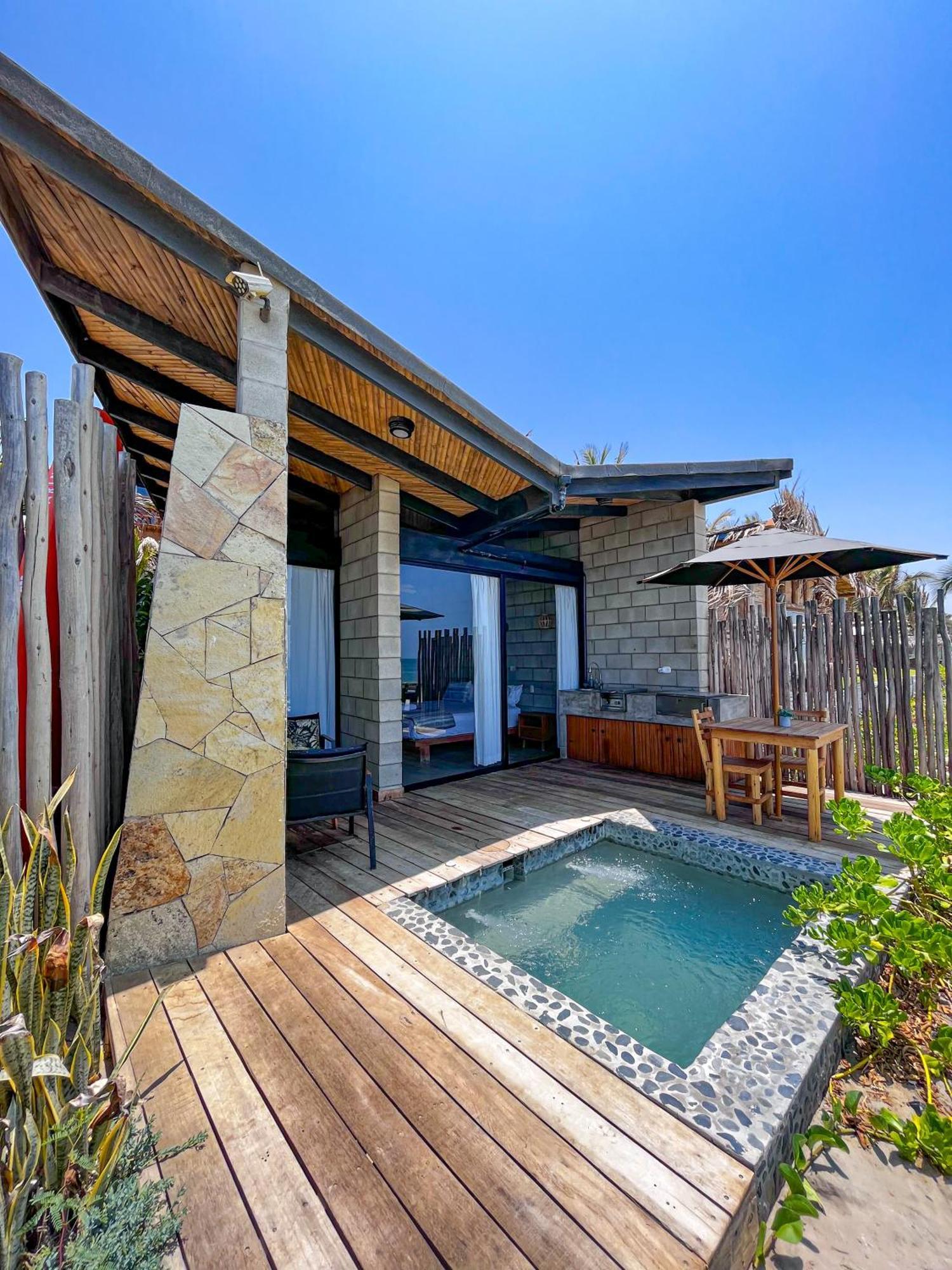 Diem Vichayito Beachfront Eco-Luxury Eksteriør bilde
