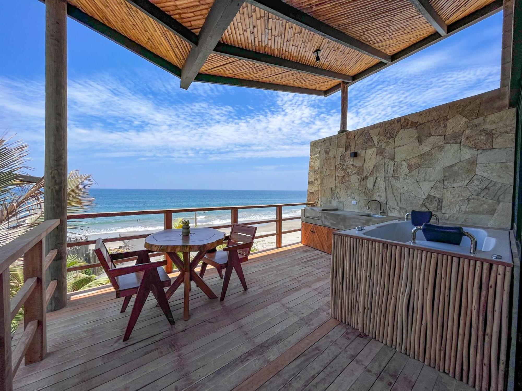 Diem Vichayito Beachfront Eco-Luxury Eksteriør bilde